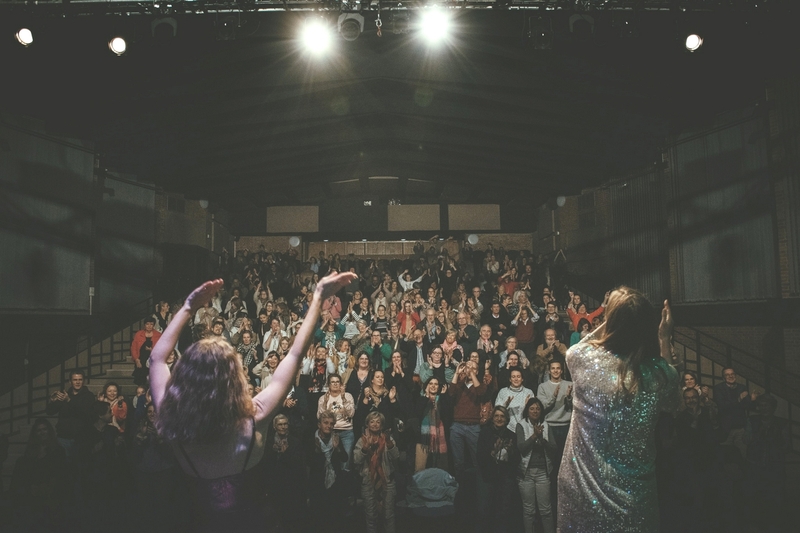 Flore Fauchille sera en prestation à Guarbecque au théâtre Saint Maurice en décembre 2025