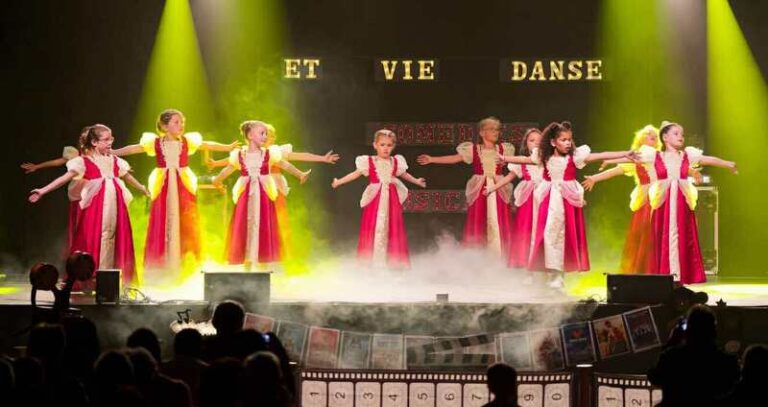 522325189 720233160818479 7697772566274680029 n 768x407