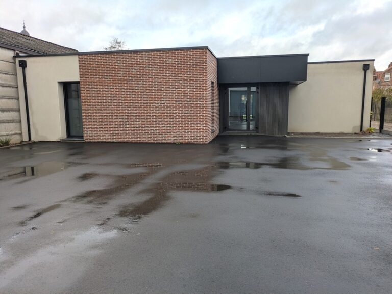 PXL 20251021 112737154 768x577