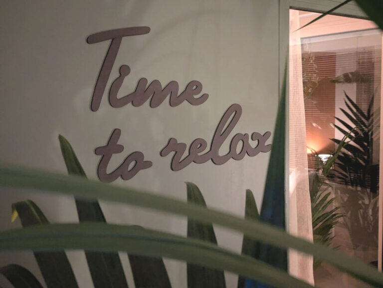 PXL 20251022 171632155.MP  1 768x577