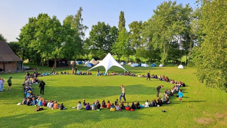 508828560 734902409485712 6067791182034967509 n 1 768x433